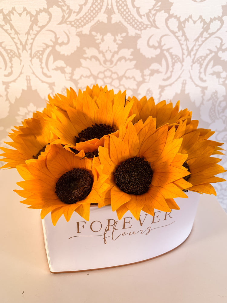 Everlasting Sunflower Heart - Forever Fleurs