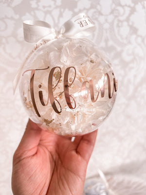 NEW Everlasting Christmas Bauble (FREE GIFT BOX!) - Forever Fleurs